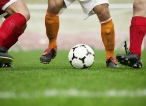 Three soccer dribbling drills to improve ball control